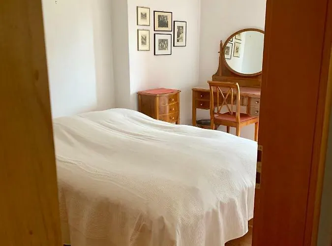 Tga Clavo Apartman *